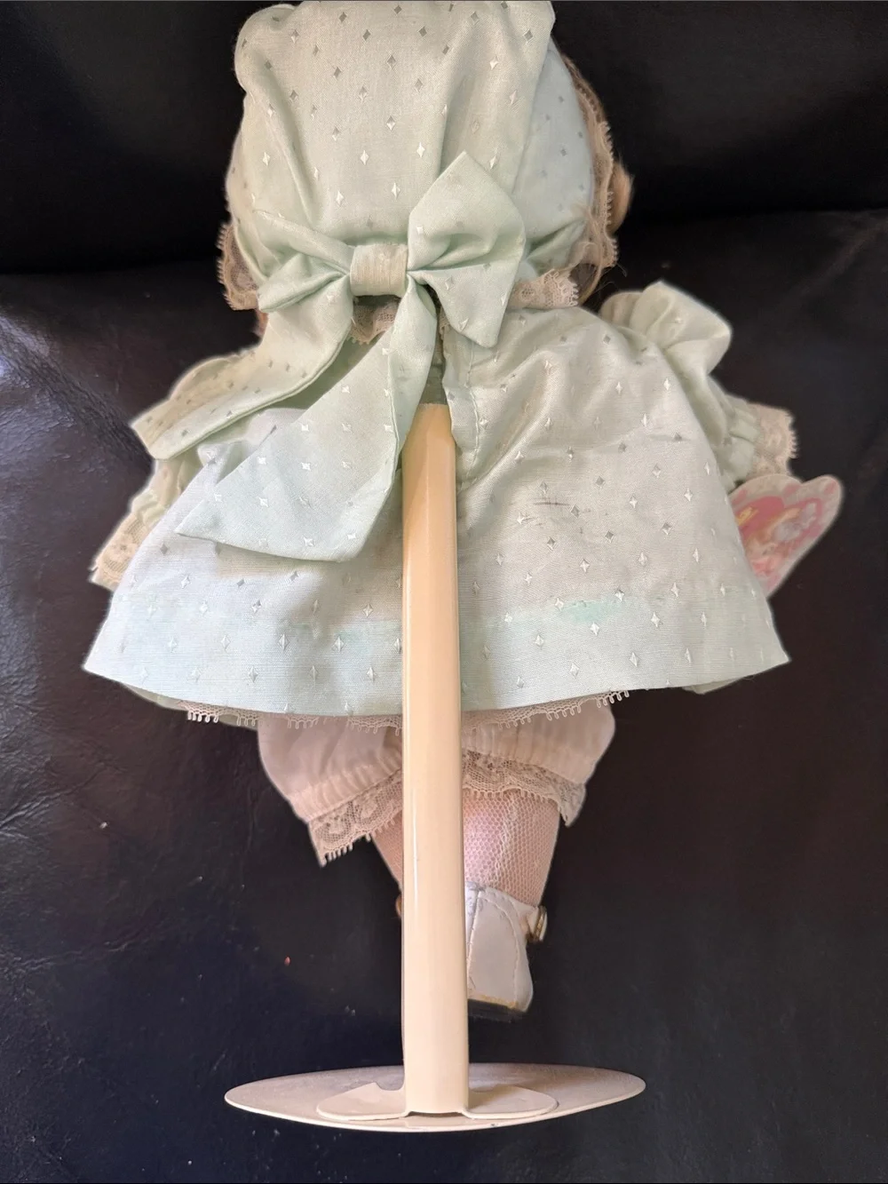 Goebel Collector Porcelain Doll Dolly Dingle Musical with Tag & a Stand 1989